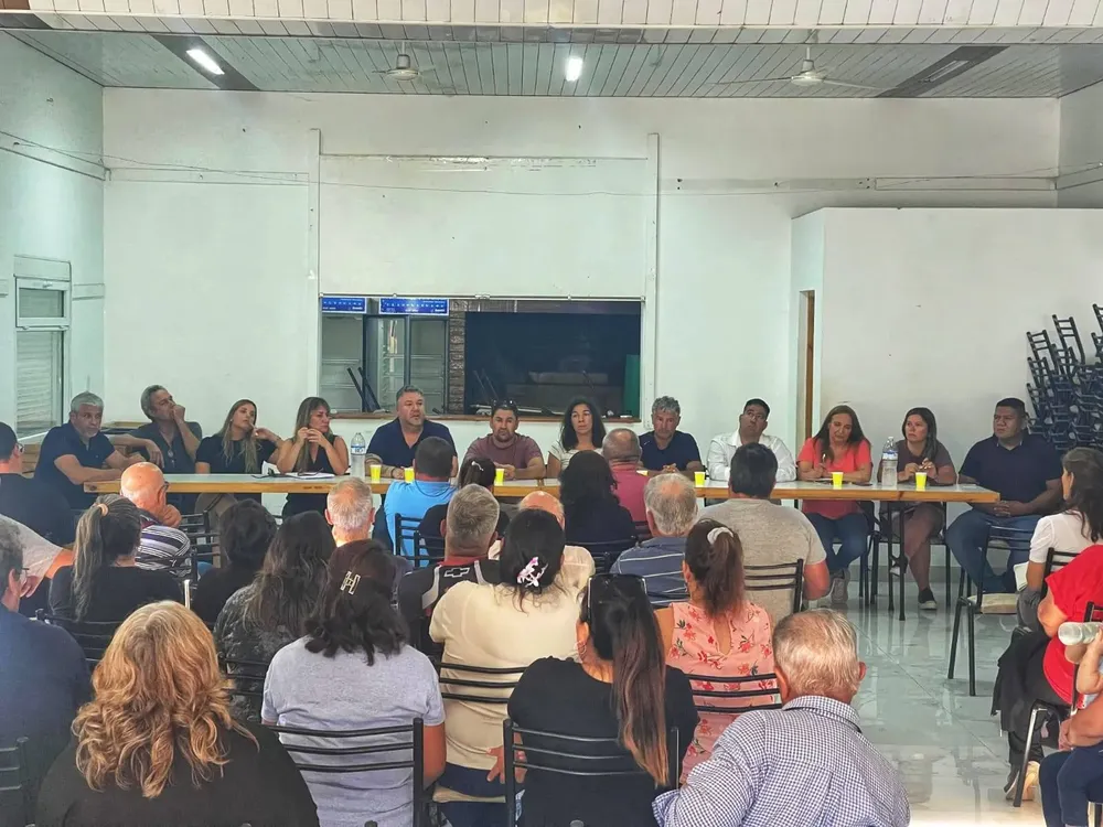 PRADERE ASAMBLEA AGUA