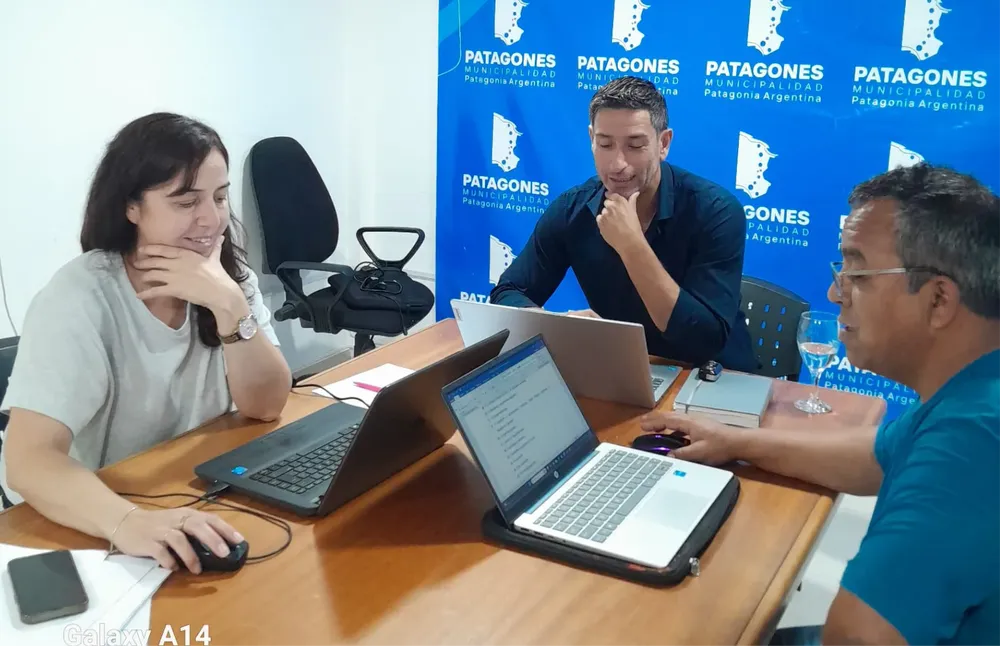 Yanina Gieser martin arena gustavo paleta