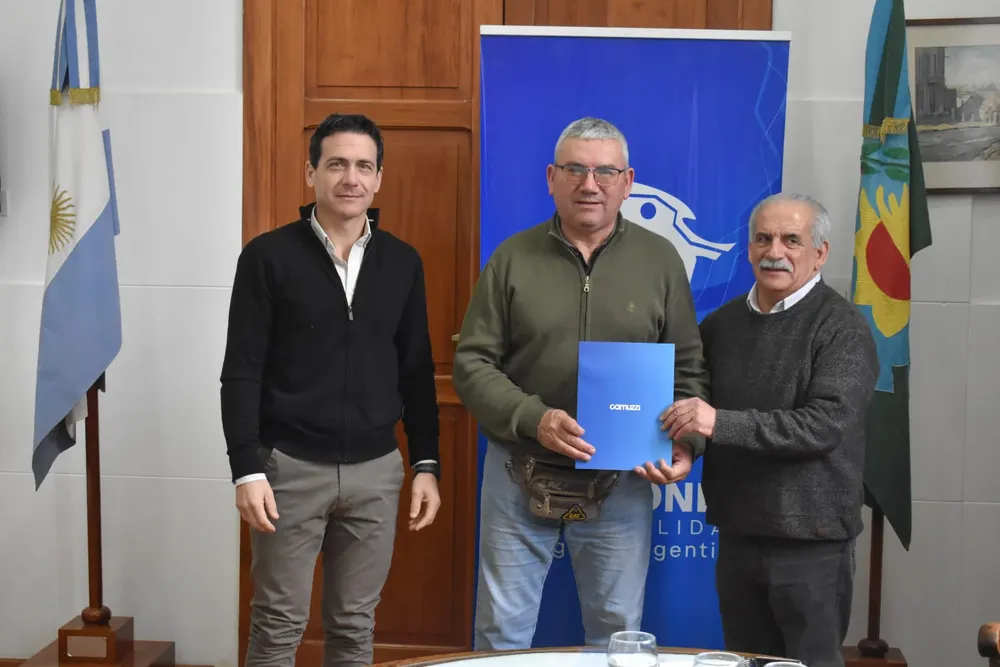 Carlos E. Ghezzi RICARDO MARINO CAMUZZI
