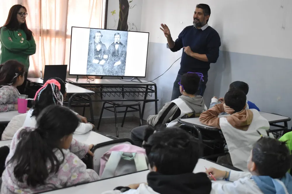 Piedra Buena aulas