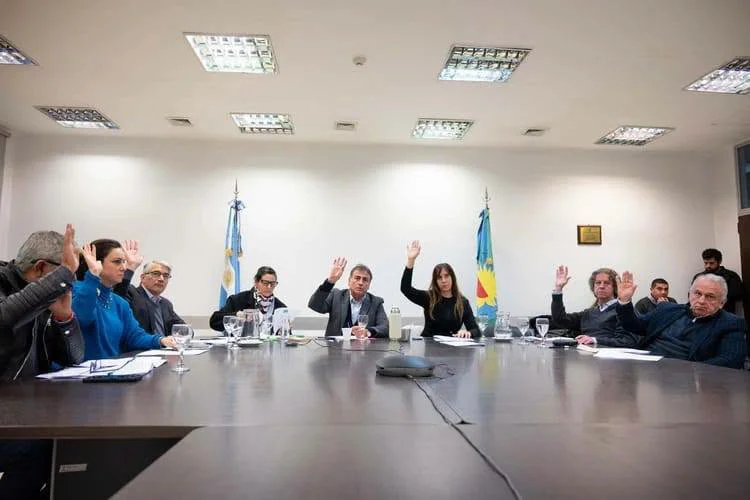 CAMARA DE DIPUTADOS COMISION BENEFICIOS IMPOSITIVOS DICTAMEN