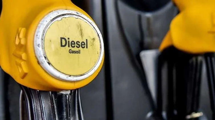 El-gasoil-bajaria-a-partir-de-medianoche-al-menos-unos-4-pesos-por-litro